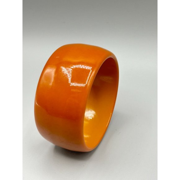 Wide Vintage Bakelite Bracelet Butterscotch Early Collectible Plastic Jewelry - Picture 4 of 9